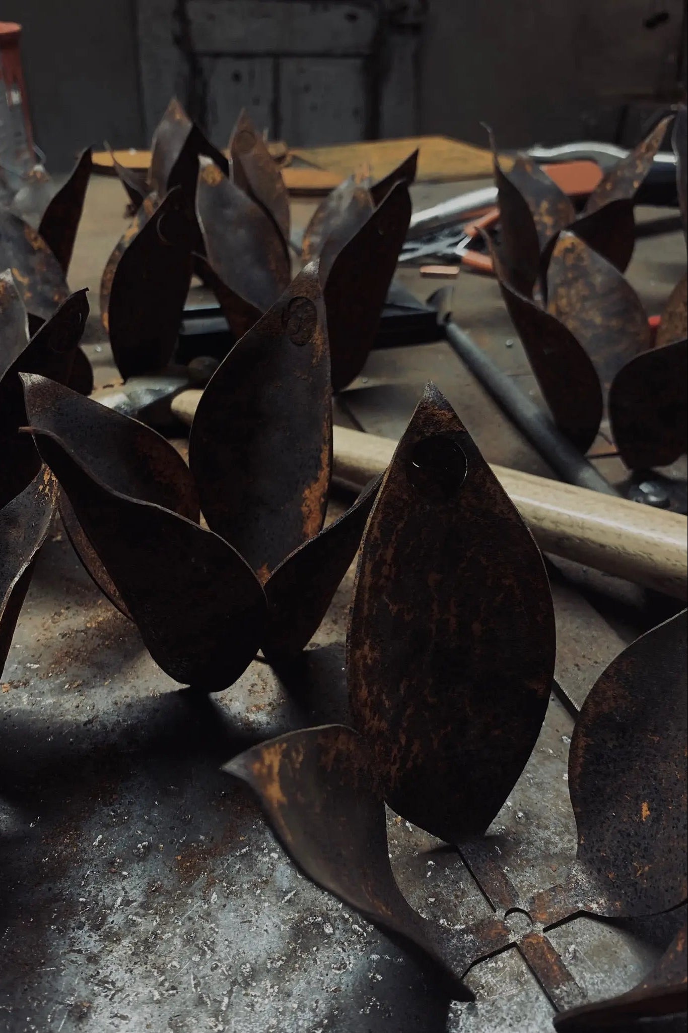 Process candle holder TULIP