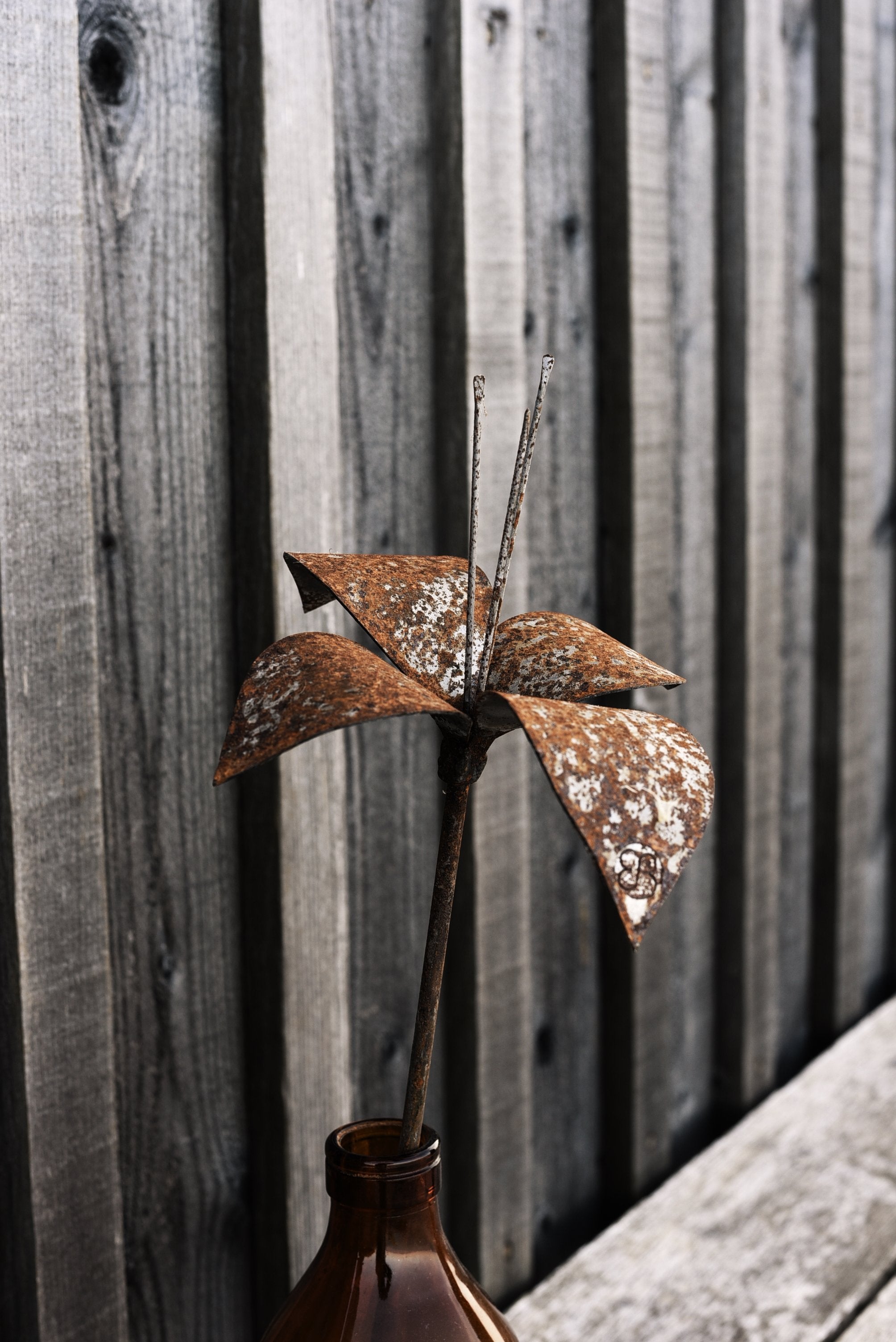 liten Lilja av Berg Österdahl 